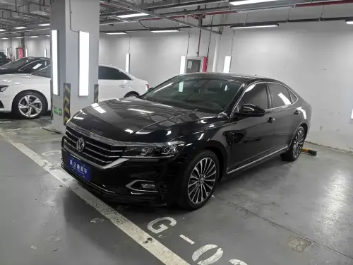Volkswagen Passat, 2020