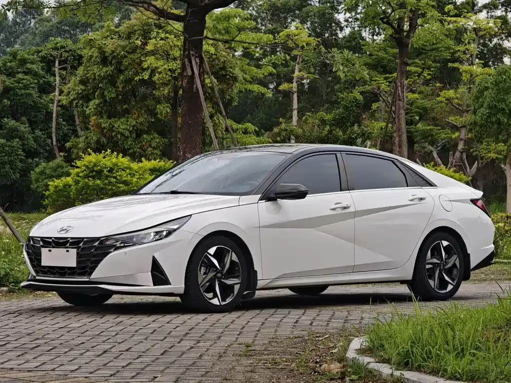 Hyundai 伊兰特, 2022