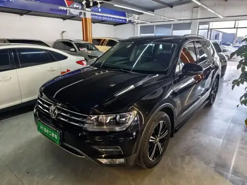 Volkswagen Tiguan, 2020