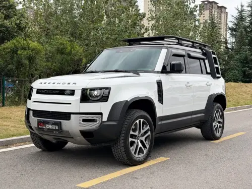Land Rover Defender, 2021