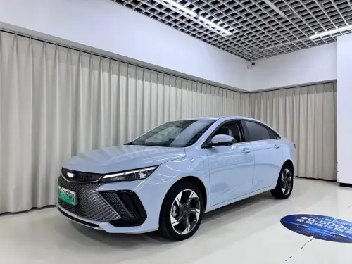 Geely Emgrand L, 2022