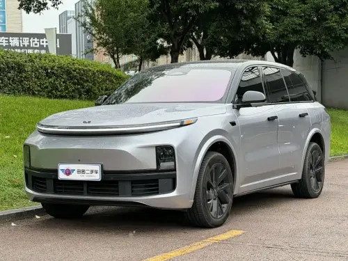 Li Auto L8, 2023