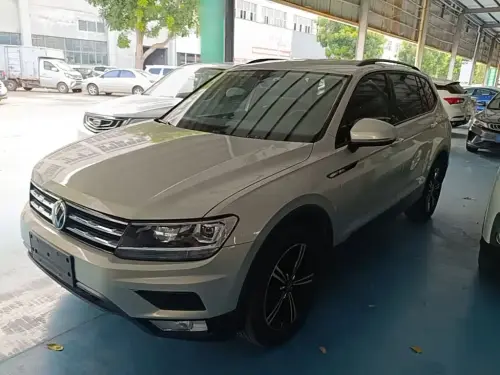 Volkswagen Tiguan, 2020