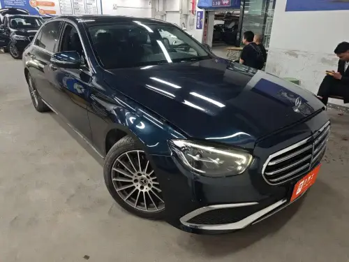 Mercedes-Benz E-Class, 2022