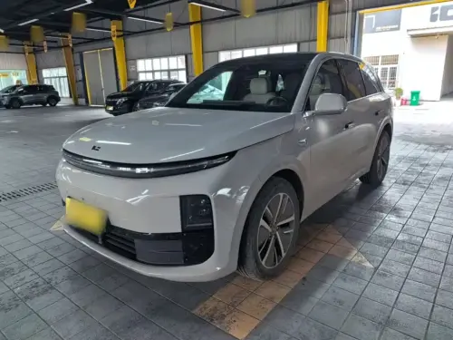 Li Auto L6, 2024