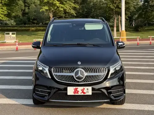Mercedes-Benz V-Class, 2023