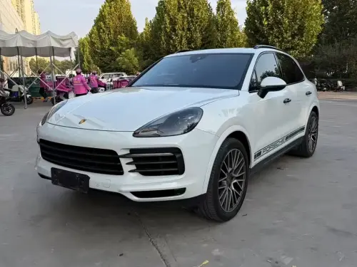 Porsche Cayenne, 2023
