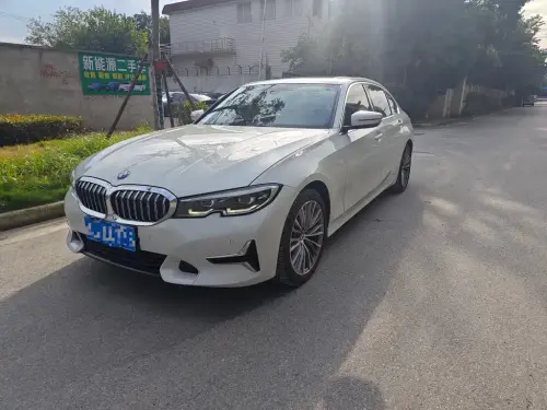 BMW 3-Series, 2020