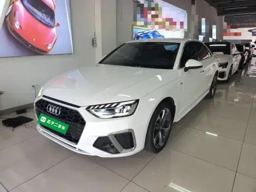 Audi A4, 2021