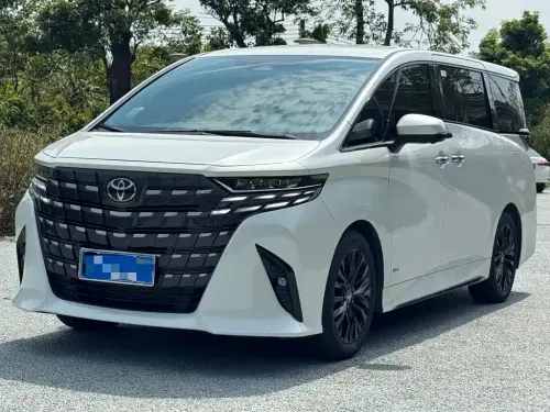 Toyota Alphard, 2023