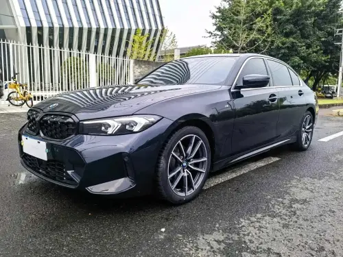 BMW 3-Series, 2025