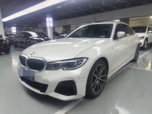 BMW 3-Series, 2021
