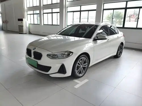 BMW 1-Series, 2021