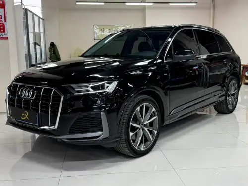 Audi Q7, 2022