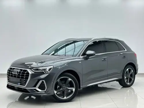 Audi Q3, 2022