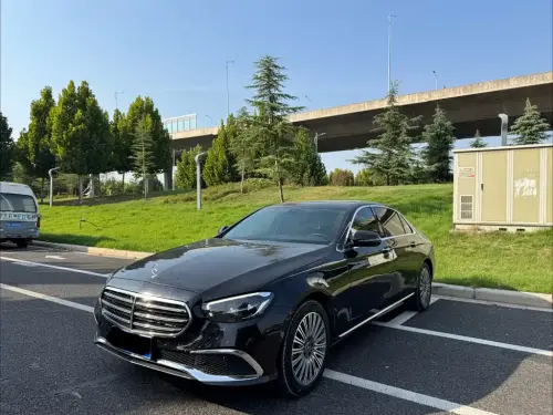 Mercedes-Benz E-Class, 2023
