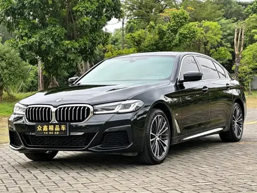 BMW 5-Series, 2023