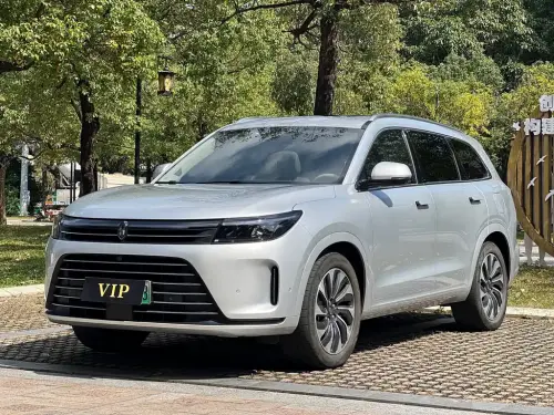 AITO M7, 2023