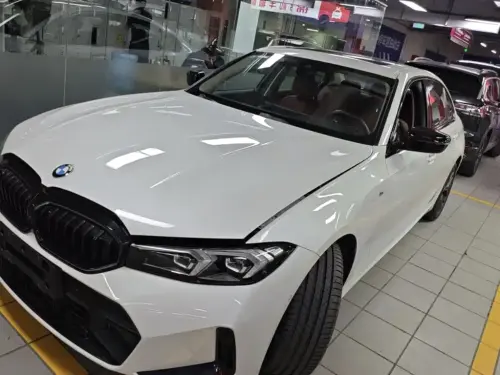 BMW 3-Series, 2025