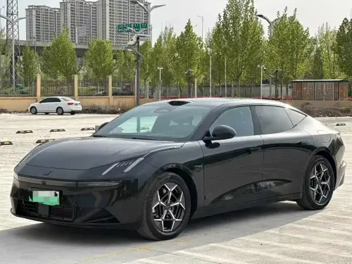 Lynk & Co 10, 2025