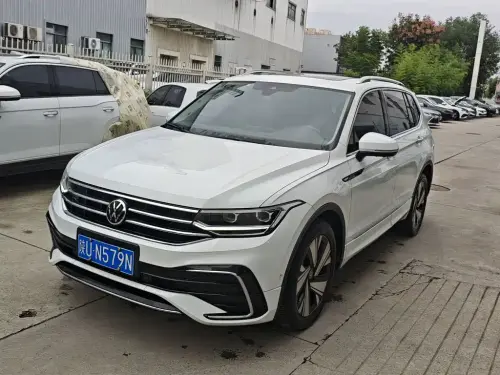 Volkswagen Tiguan, 2023