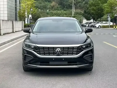 Volkswagen Passat, 2024