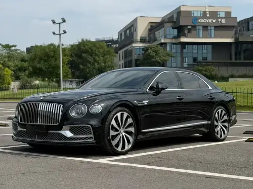 Bentley Flying Spur, 2022