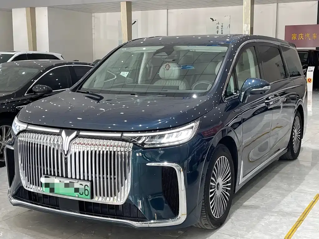 Voyah 岚图梦想家, 2025