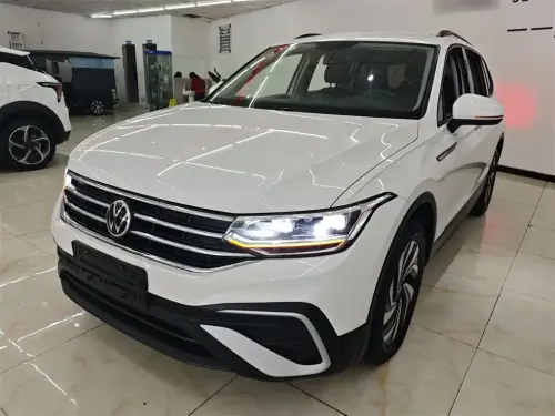 Volkswagen Tiguan, 2022