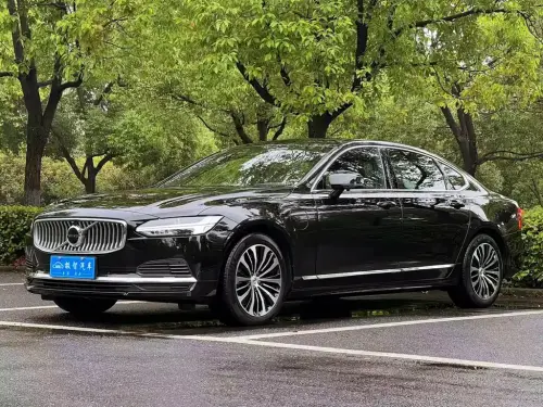 Volvo S90, 2023