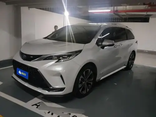 Toyota Granvia, 2023