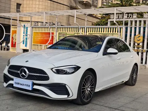 Mercedes-Benz C-Class, 2024
