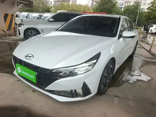 Hyundai Elantra, 2021