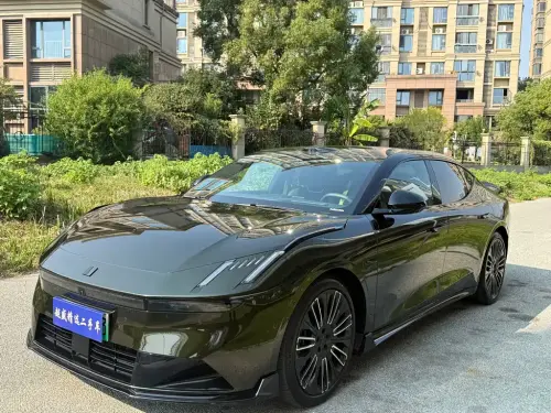 Lynk & Co 10, 2025