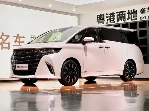 Toyota Alphard, 2025