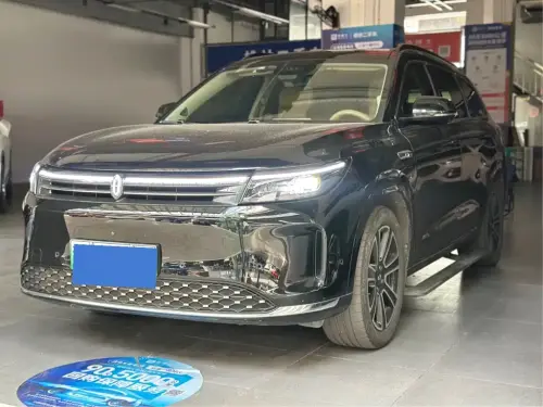AITO M7, 2025