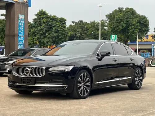 Volvo S90, 2023