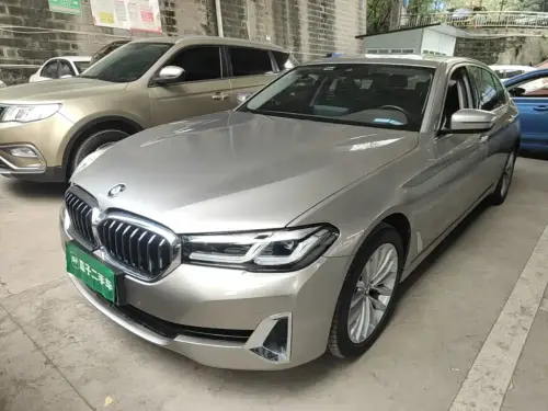 BMW 5-Series, 2021