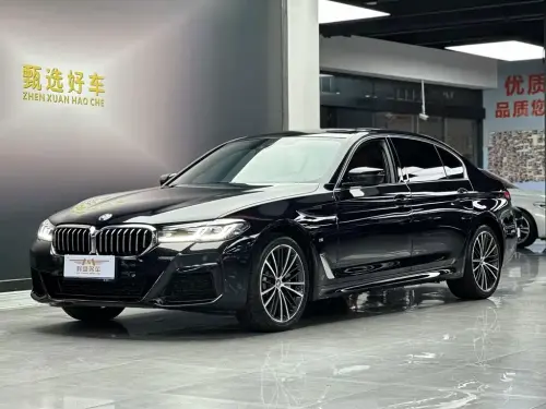 BMW 5-Series, 2022