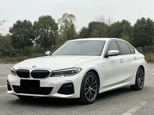 BMW 3-Series, 2021