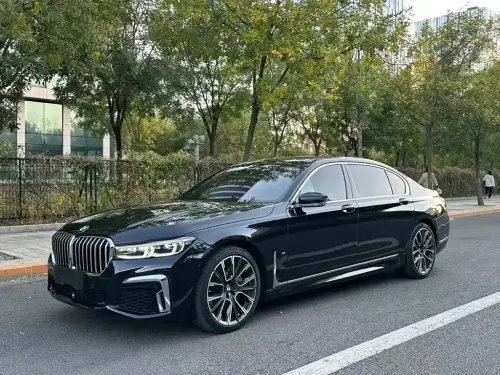 BMW 7-Series, 2021