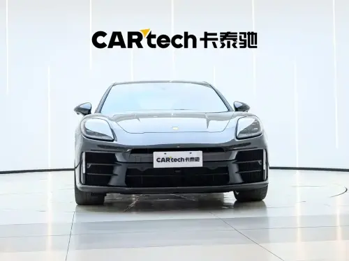 Porsche Panamera, 2025