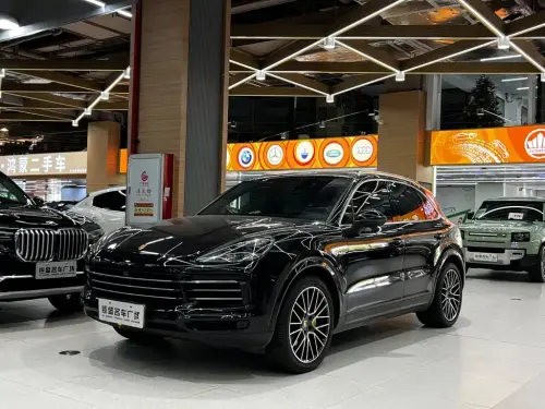 Porsche Cayenne, 2022