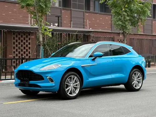 Aston Martin DBX, 2024