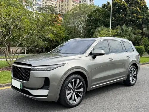 Li Auto ONE, 2022