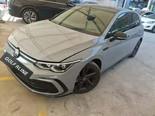 Volkswagen Golf, 2023