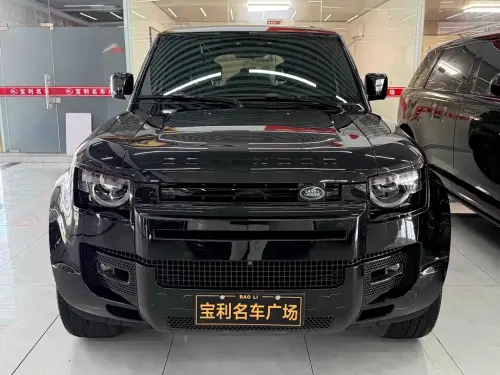 Land Rover Defender, 2024