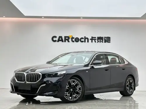 BMW 5-Series, 2024