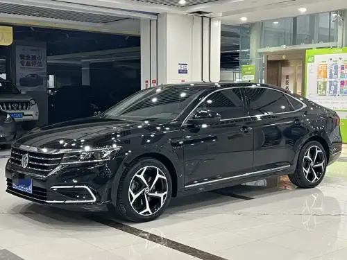 Volkswagen Passat, 2021