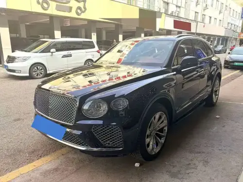 Bentley Bentayga, 2022